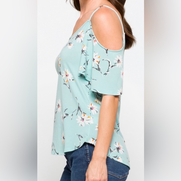STITCH FIX Kayleigh - Valette Cold Shoulder blue floral Blouse - women’s medium - Picture 5 of 5